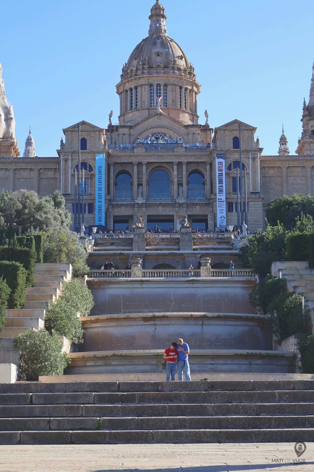 Escalinata y Palacio Nacional del MNAC en Barcelona